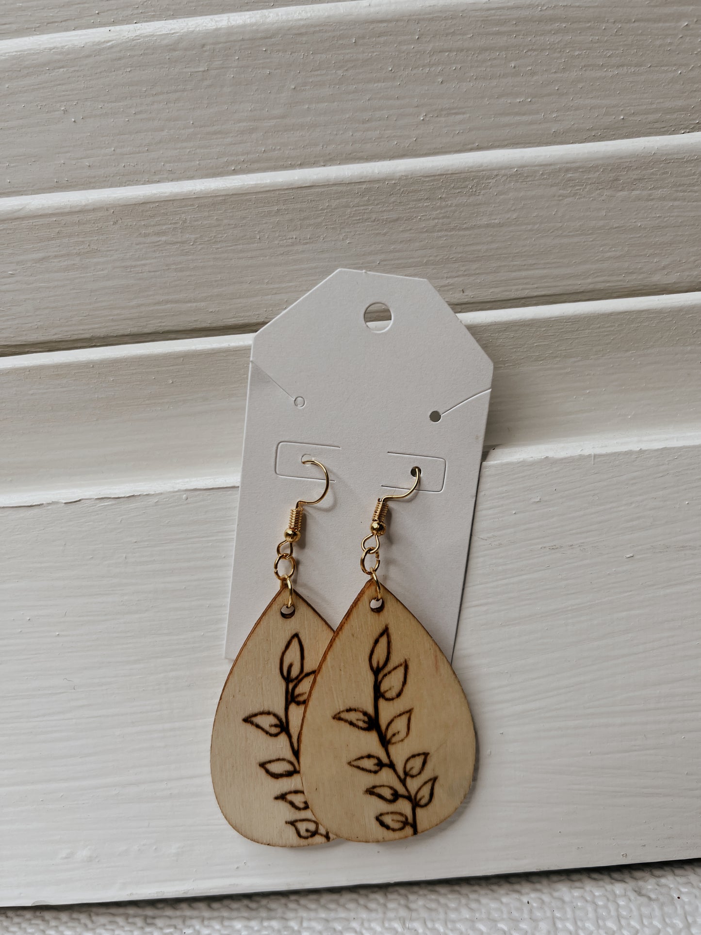 Vine wooden earrings My Store