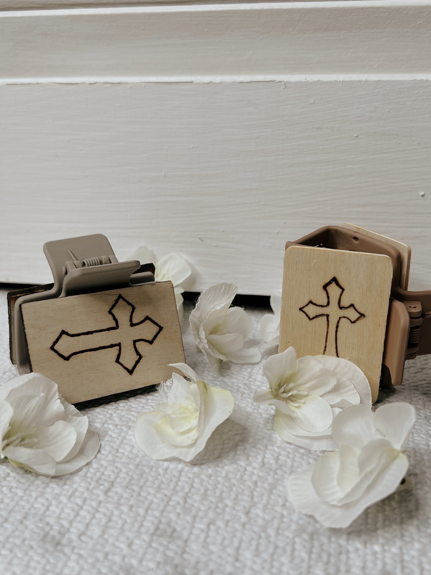 Cross design wooden hair clip My Store