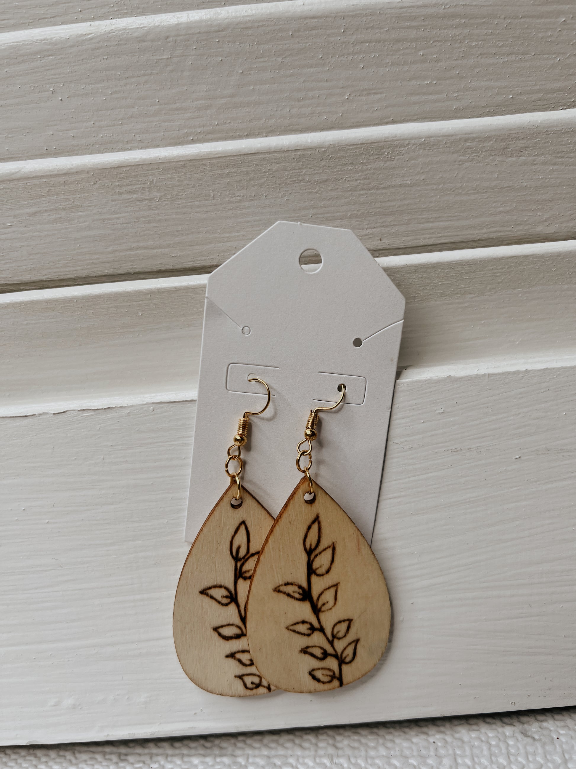 Vine wooden earrings My Store